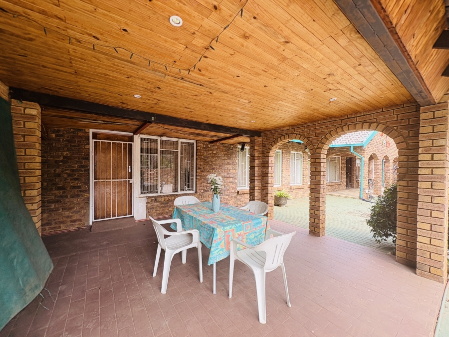 3 Bedroom Property for Sale in Theresa Park Gauteng