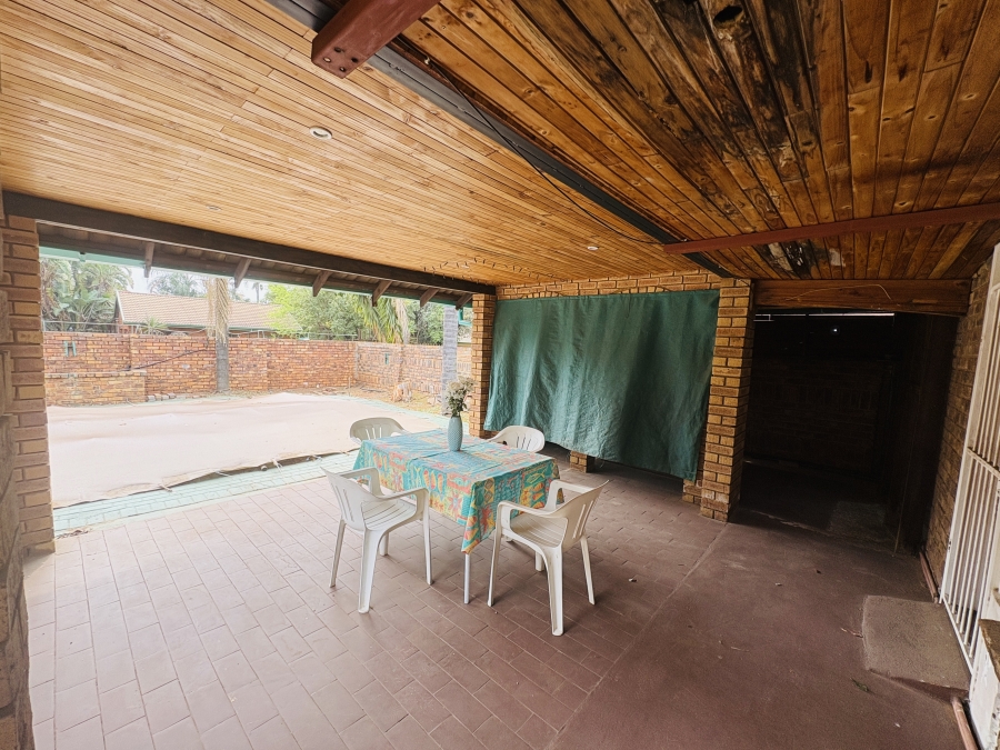 3 Bedroom Property for Sale in Theresa Park Gauteng