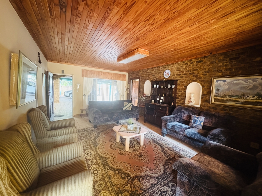 3 Bedroom Property for Sale in Theresa Park Gauteng