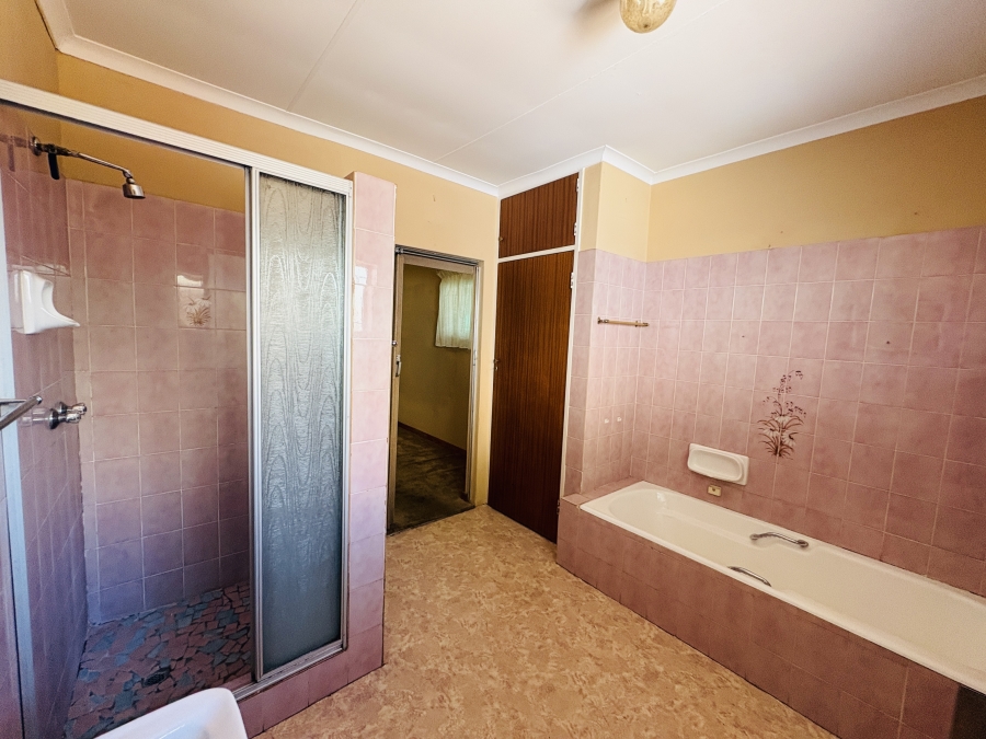 3 Bedroom Property for Sale in Theresa Park Gauteng