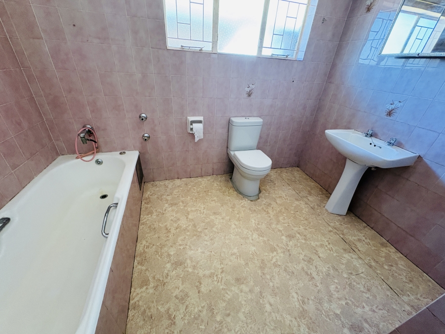 3 Bedroom Property for Sale in Theresa Park Gauteng