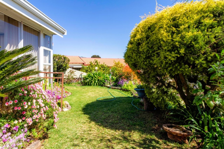 2 Bedroom Property for Sale in Helderkruin Gauteng