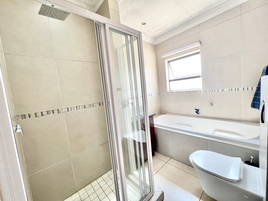 3 Bedroom Property for Sale in Thatchfield Estate Gauteng