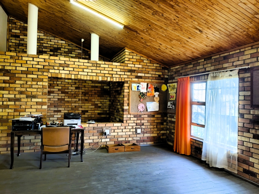7 Bedroom Property for Sale in Bashewa A H Gauteng