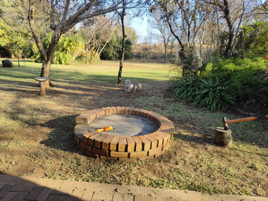 7 Bedroom Property for Sale in Bashewa A H Gauteng