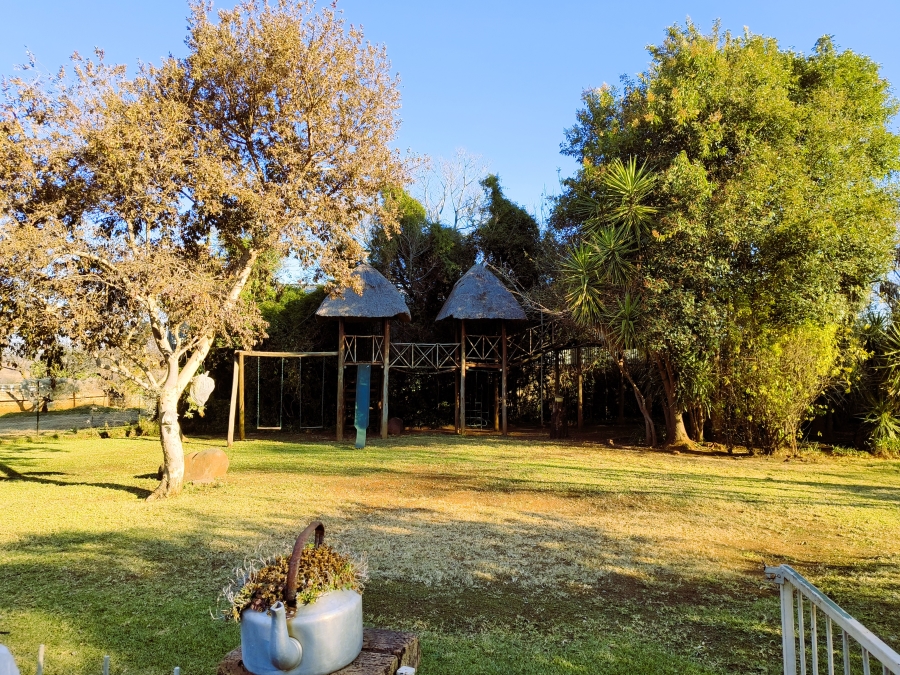 7 Bedroom Property for Sale in Bashewa A H Gauteng