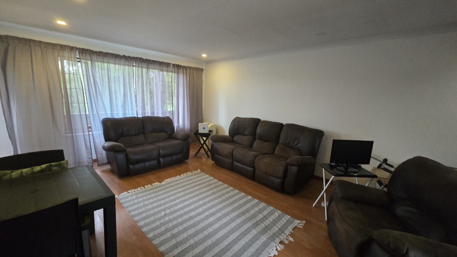 To Let 2 Bedroom Property for Rent in Sunninghill Gauteng