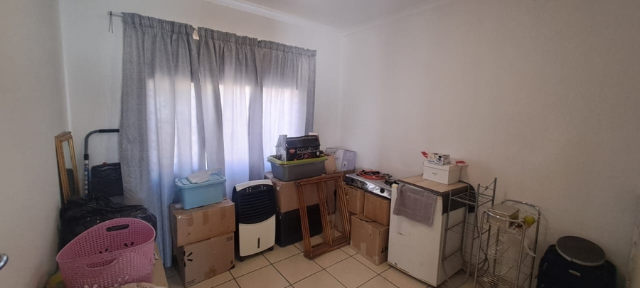 3 Bedroom Property for Sale in Bonaero Park Gauteng