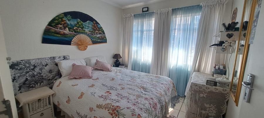 3 Bedroom Property for Sale in Bonaero Park Gauteng