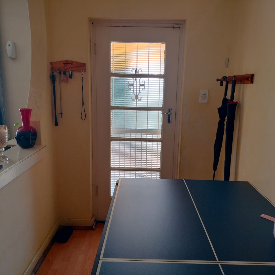 To Let 3 Bedroom Property for Rent in Roseacre Gauteng