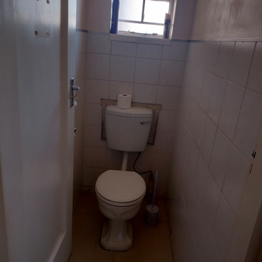 To Let 3 Bedroom Property for Rent in Roseacre Gauteng