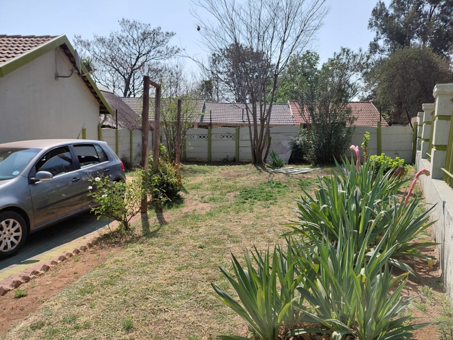 3 Bedroom Property for Sale in Dalpark Gauteng