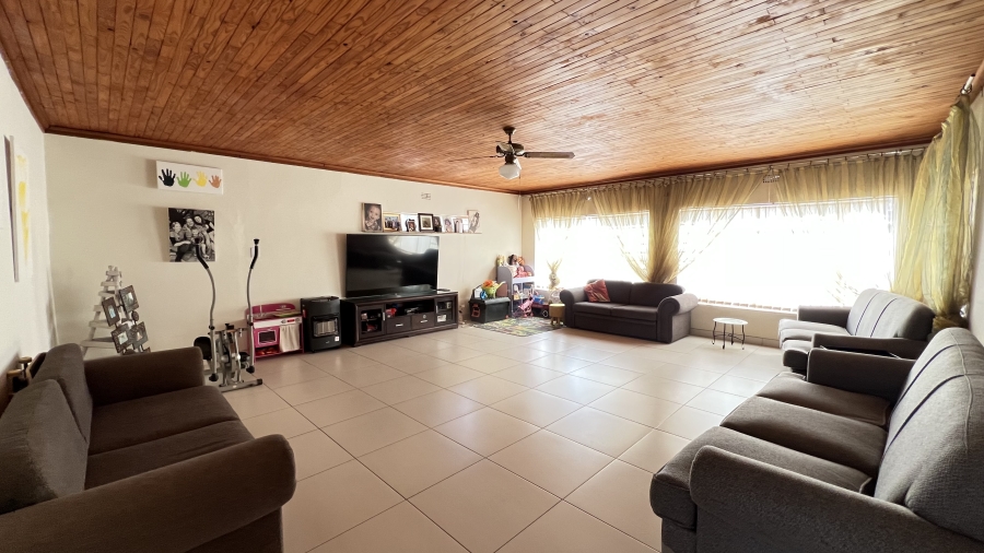 3 Bedroom Property for Sale in Hekpoort Gauteng