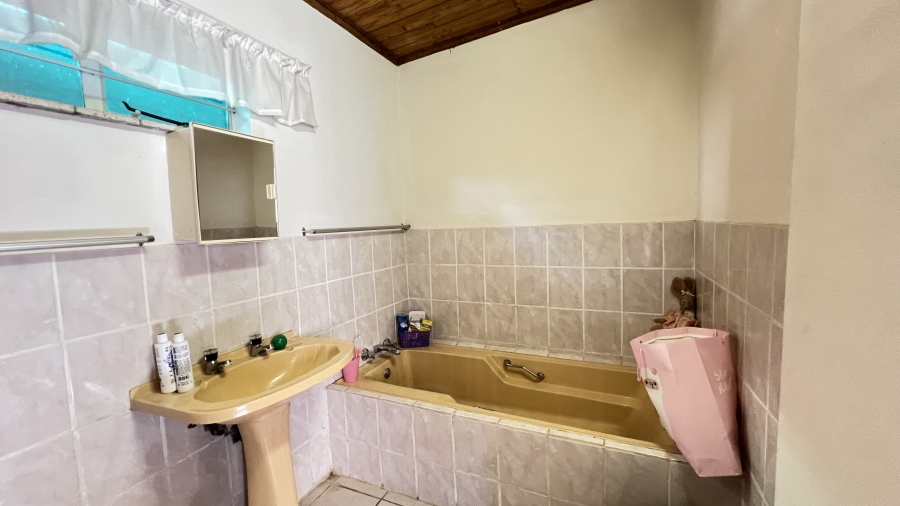 3 Bedroom Property for Sale in Hekpoort Gauteng