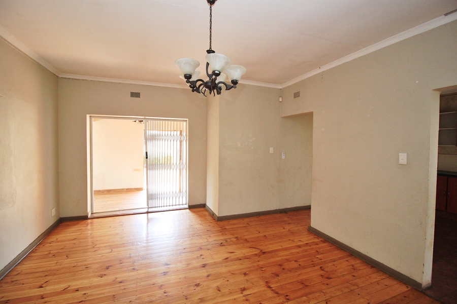 To Let 4 Bedroom Property for Rent in Sunnyridge Gauteng