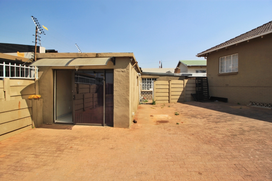 To Let 4 Bedroom Property for Rent in Sunnyridge Gauteng