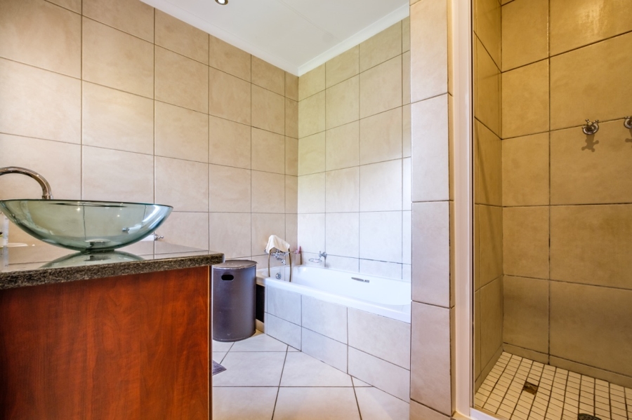 3 Bedroom Property for Sale in Meyersdal Gauteng