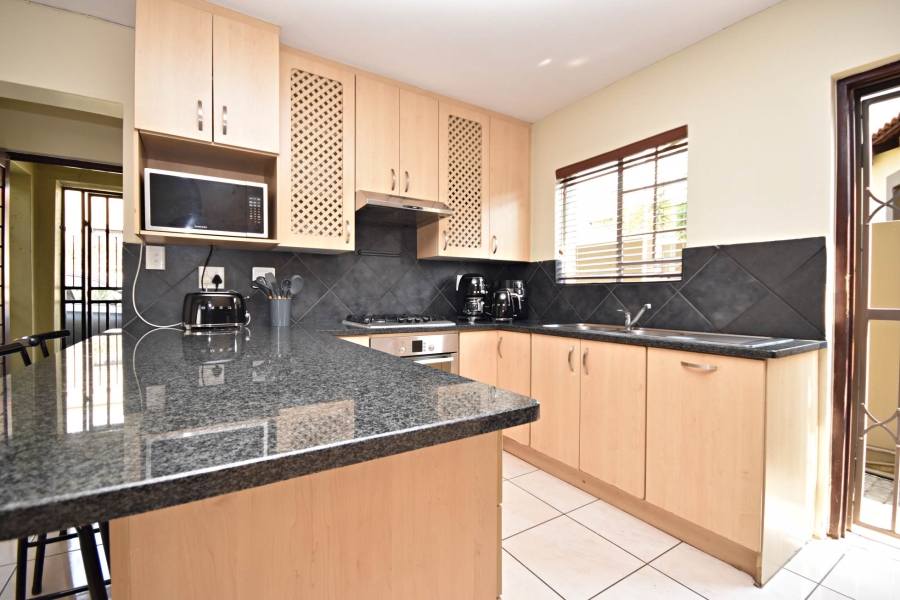 3 Bedroom Property for Sale in Olivedale Gauteng