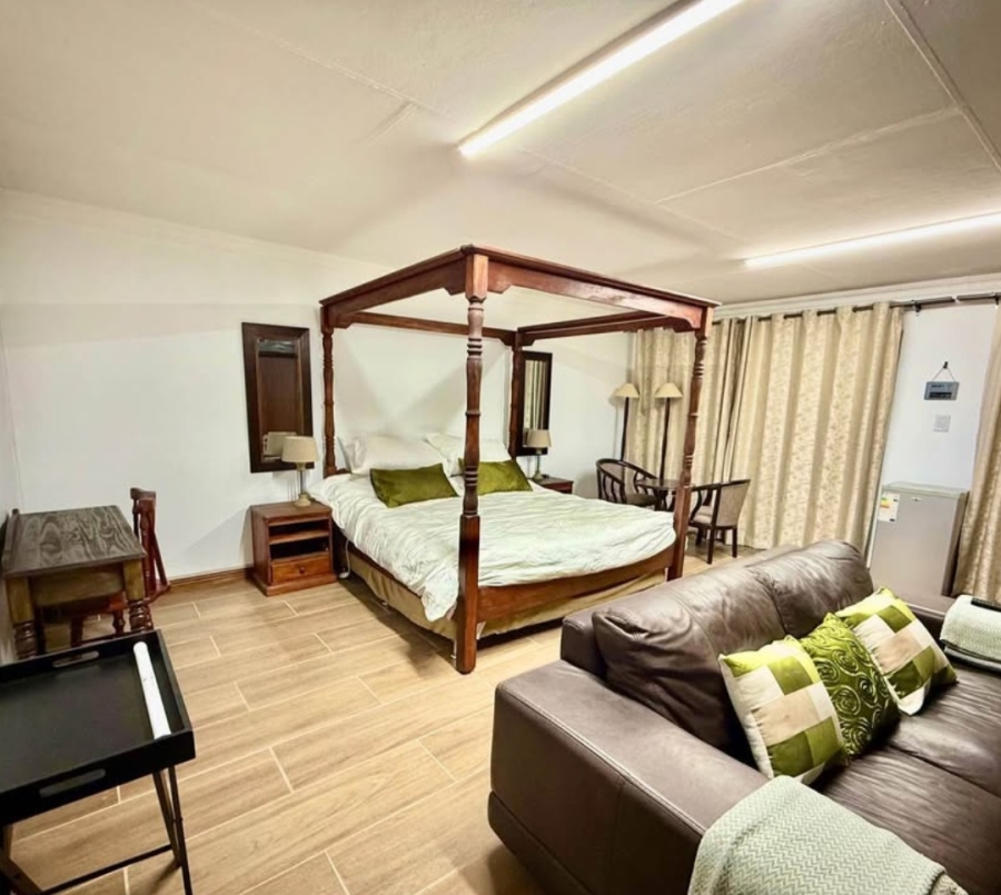 To Let 1 Bedroom Property for Rent in Glen Austin Gauteng