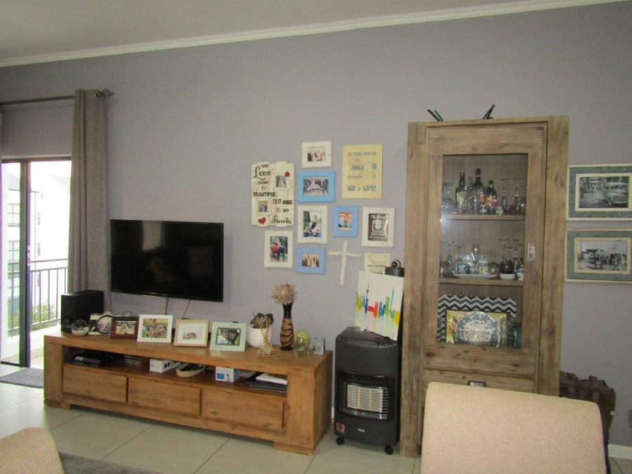 2 Bedroom Property for Sale in Greenstone Hill Gauteng