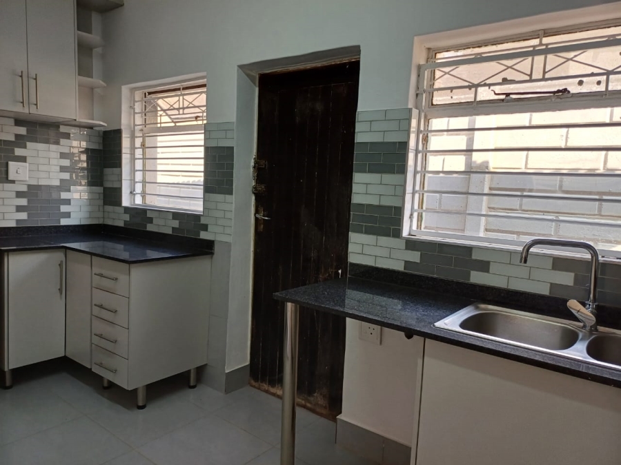 To Let 4 Bedroom Property for Rent in Edenvale Central Gauteng