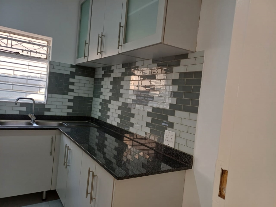 To Let 4 Bedroom Property for Rent in Edenvale Central Gauteng