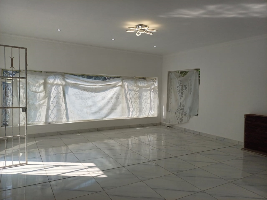 To Let 4 Bedroom Property for Rent in Edenvale Central Gauteng