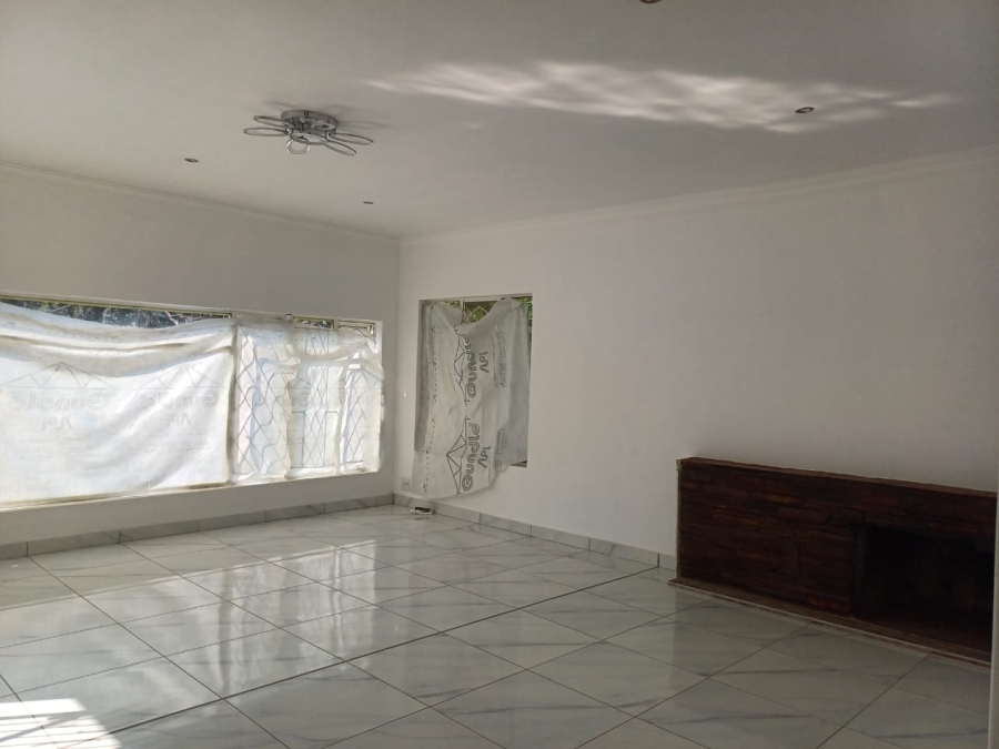 To Let 4 Bedroom Property for Rent in Edenvale Central Gauteng