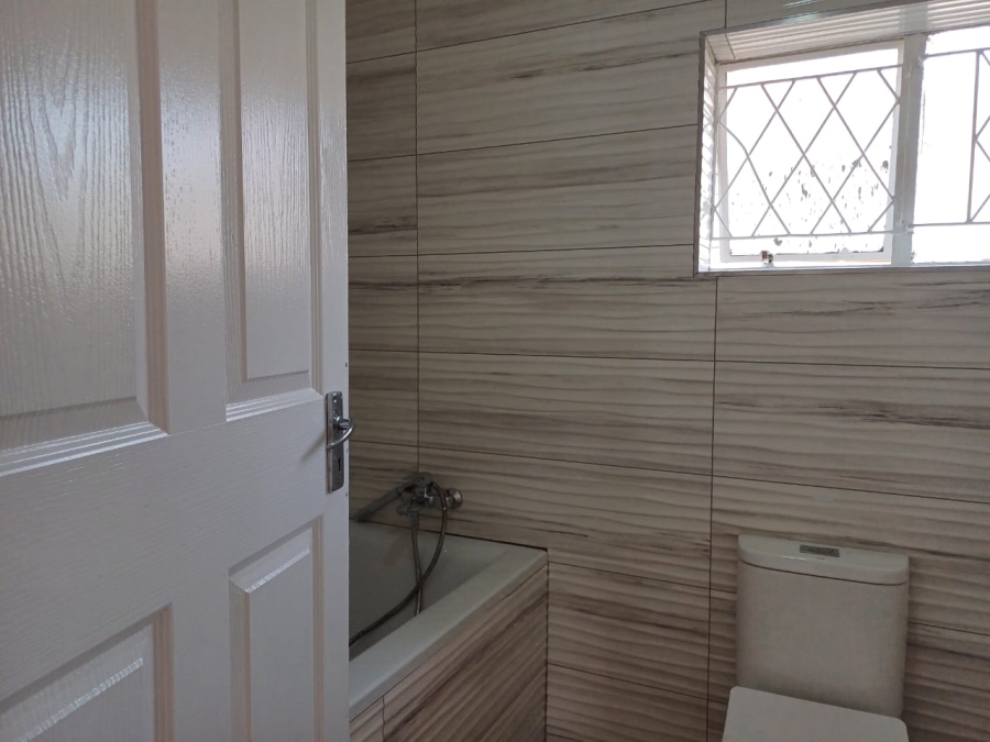 To Let 4 Bedroom Property for Rent in Edenvale Central Gauteng