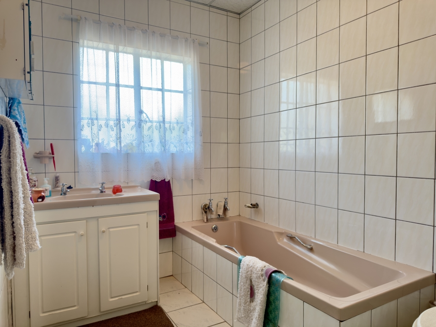 7 Bedroom Property for Sale in Cullinan Gauteng