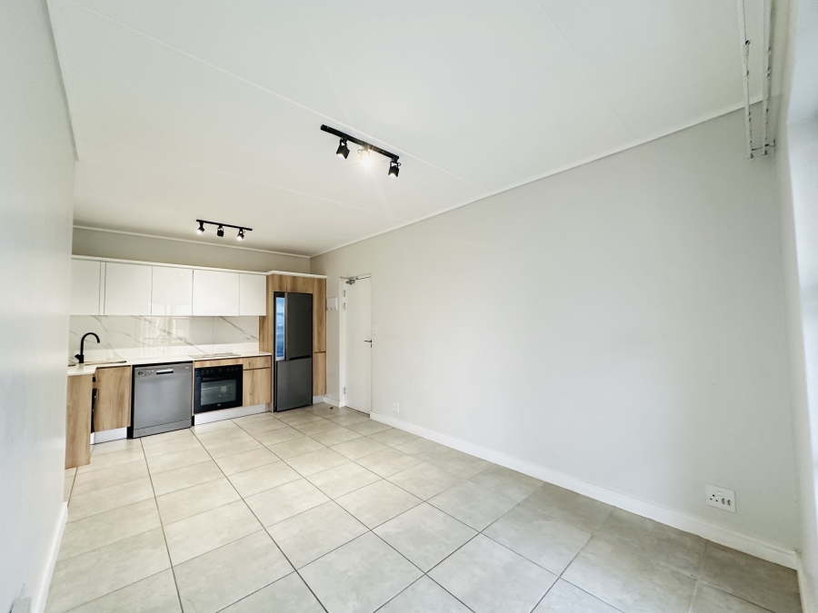 To Let 1 Bedroom Property for Rent in Waterfall Gauteng