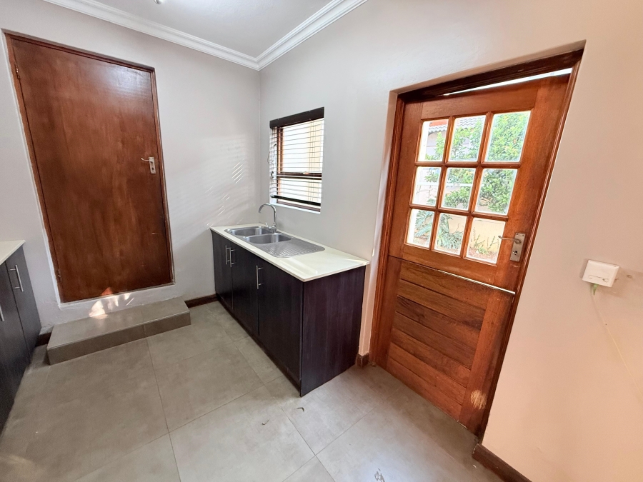 3 Bedroom Property for Sale in Olympus AH Gauteng