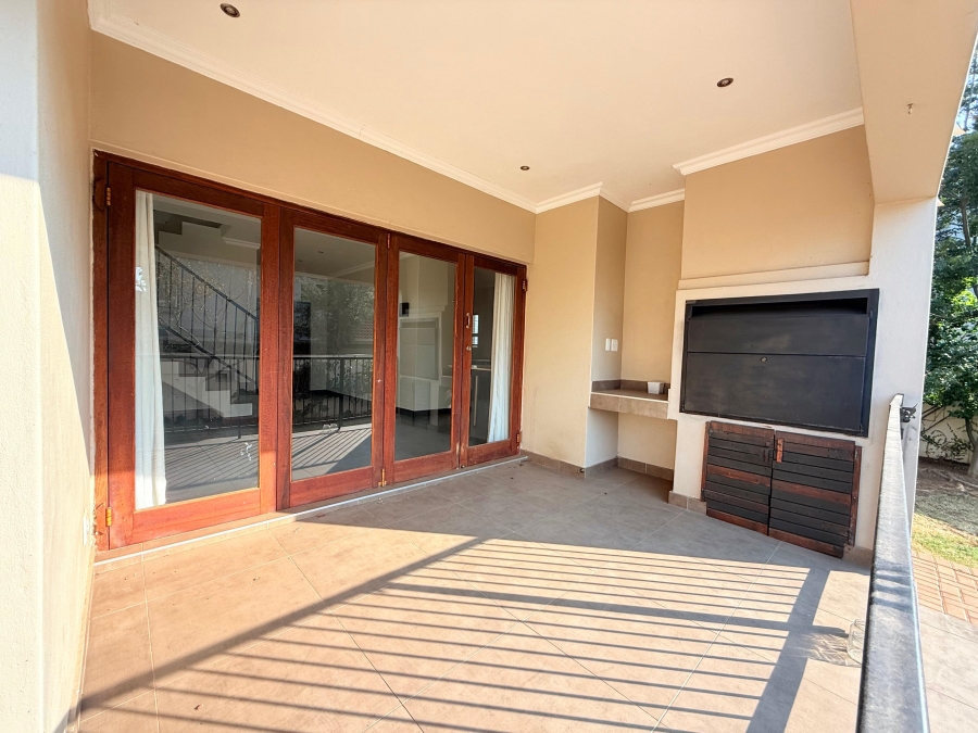 3 Bedroom Property for Sale in Olympus AH Gauteng