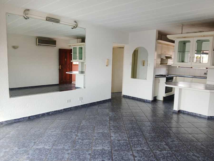 2 Bedroom Property for Sale in Little Falls Gauteng