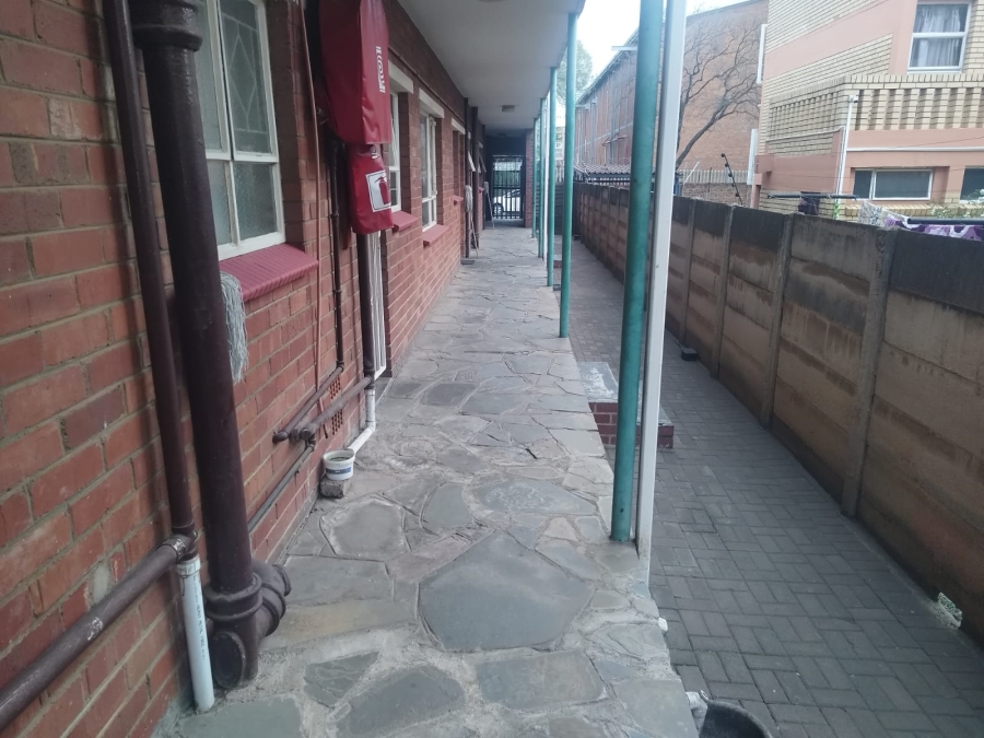 1 Bedroom Property for Sale in Kempton Park Central Gauteng