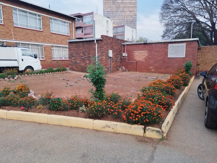 1 Bedroom Property for Sale in Kempton Park Central Gauteng