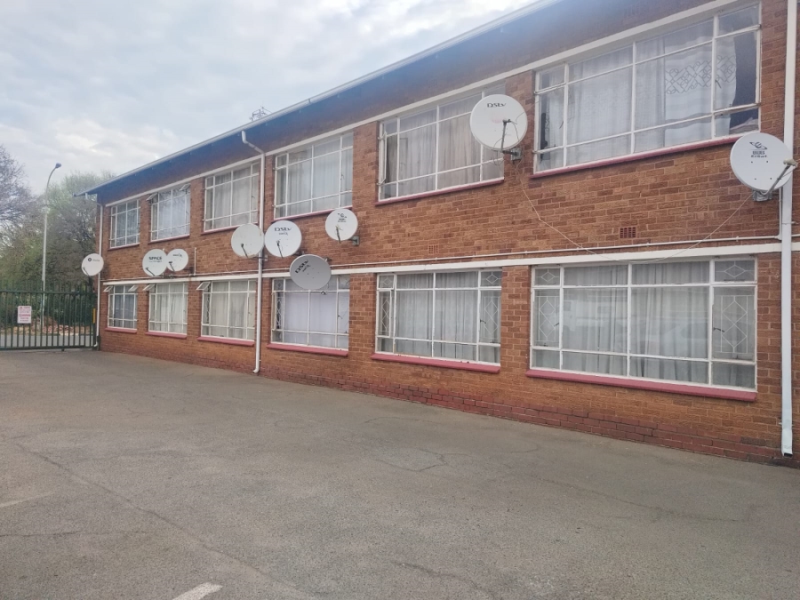 1 Bedroom Property for Sale in Kempton Park Central Gauteng