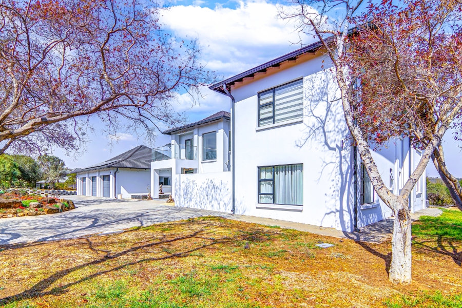5 Bedroom Property for Sale in Bridle Park A H Gauteng