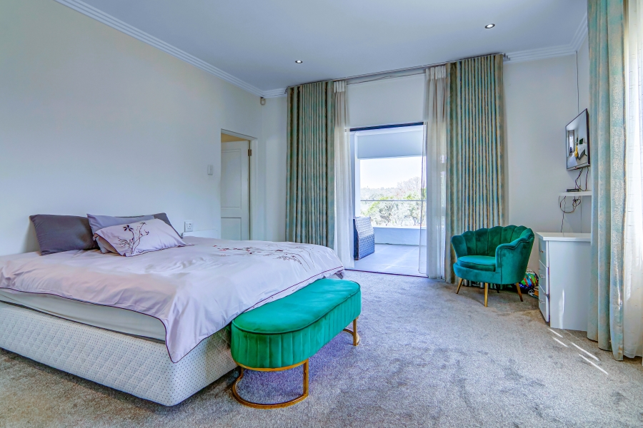 5 Bedroom Property for Sale in Bridle Park A H Gauteng