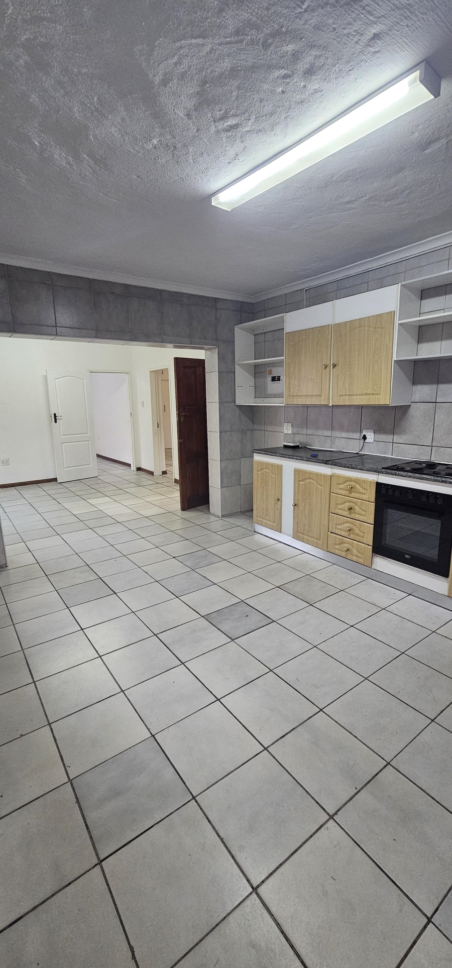 To Let 2 Bedroom Property for Rent in Erasmia Gauteng