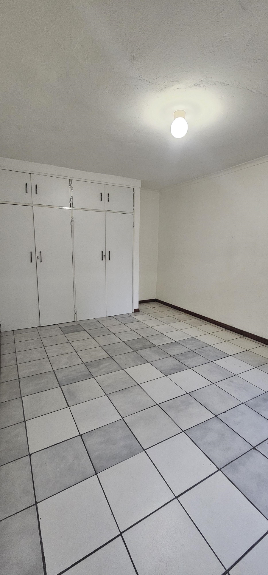 To Let 2 Bedroom Property for Rent in Erasmia Gauteng