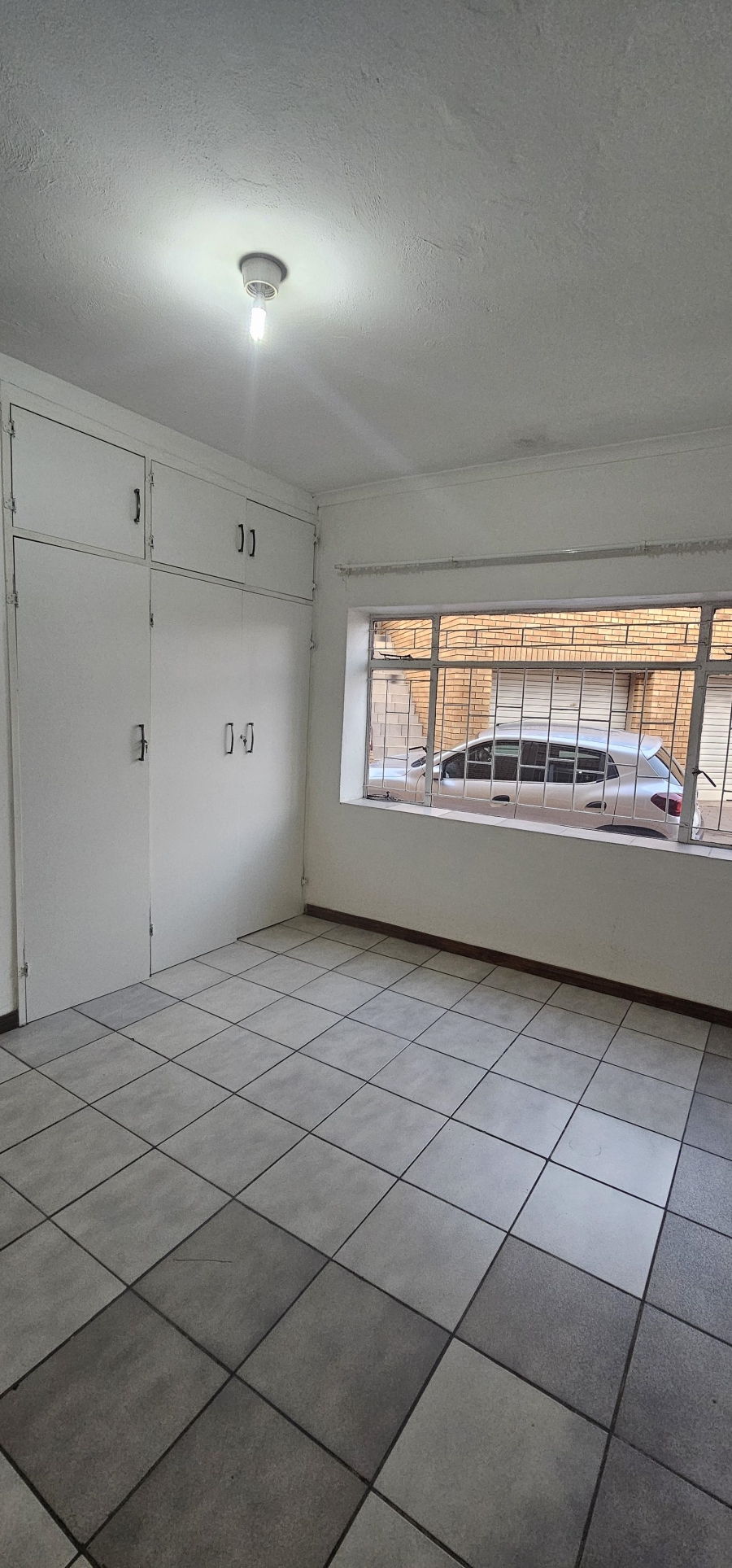 To Let 2 Bedroom Property for Rent in Erasmia Gauteng
