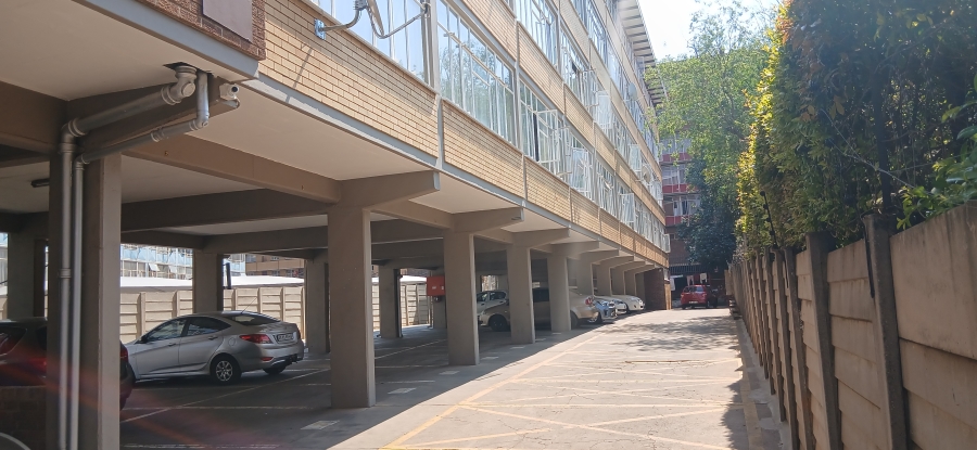 1 Bedroom Property for Sale in Arcadia Gauteng