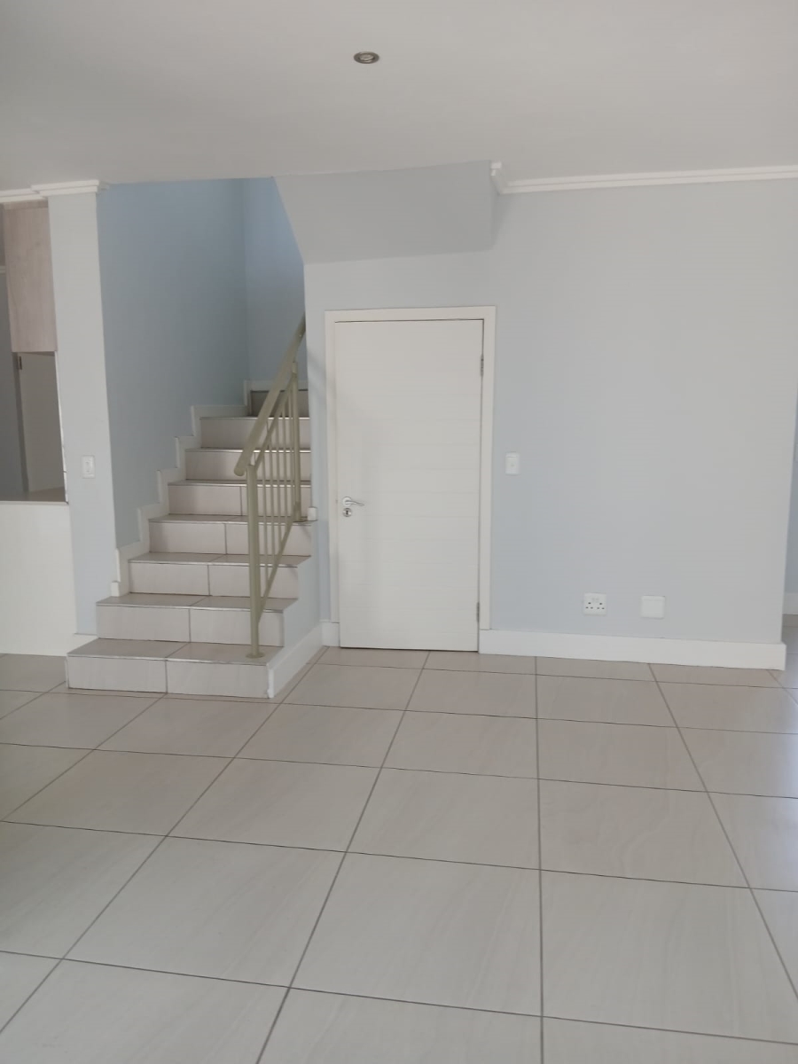 To Let 3 Bedroom Property for Rent in Bryanston Gauteng