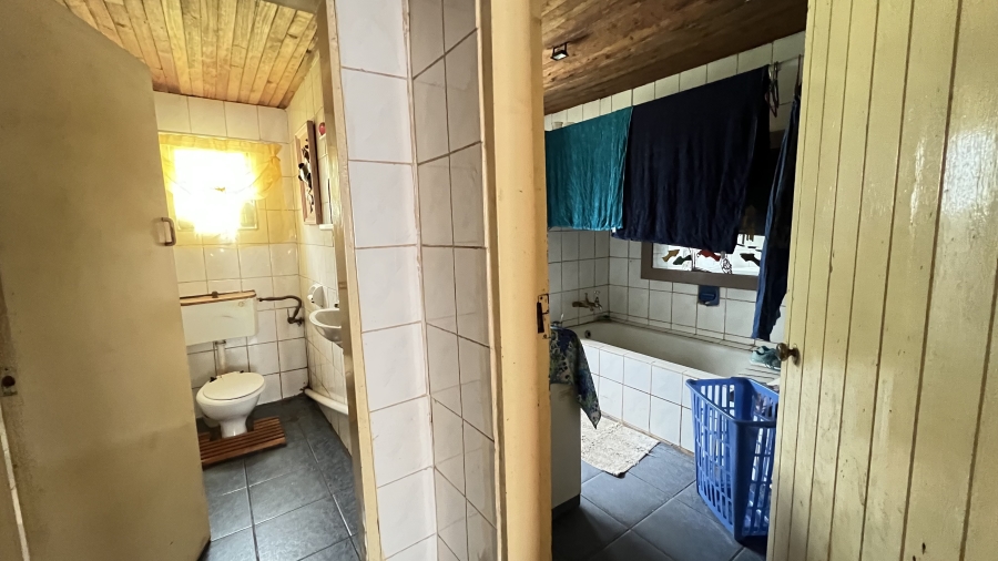 5 Bedroom Property for Sale in Pelzvale A H Gauteng