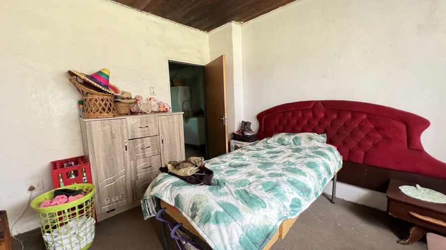 5 Bedroom Property for Sale in Pelzvale A H Gauteng
