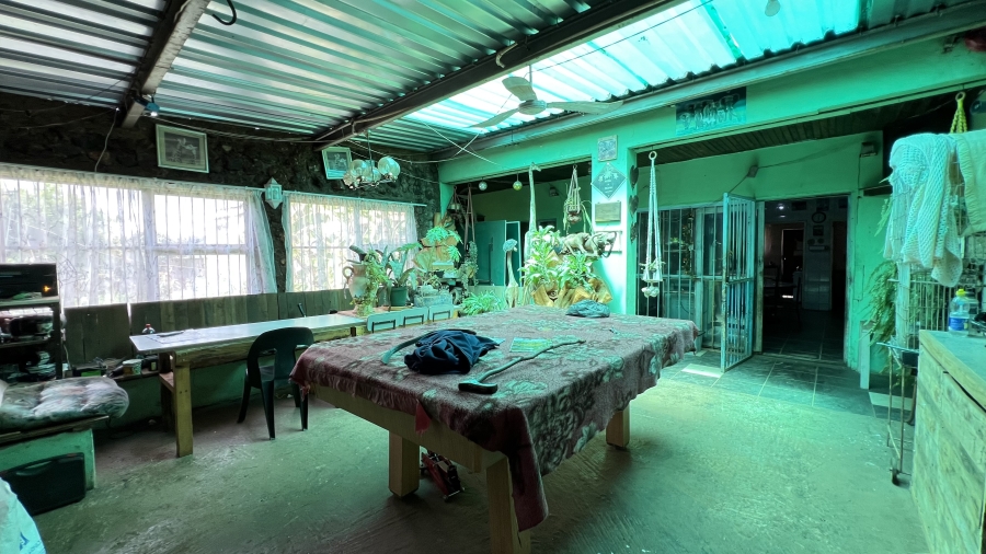 5 Bedroom Property for Sale in Pelzvale A H Gauteng