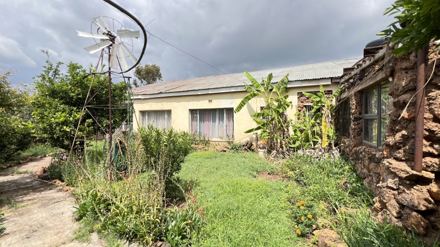 5 Bedroom Property for Sale in Pelzvale A H Gauteng