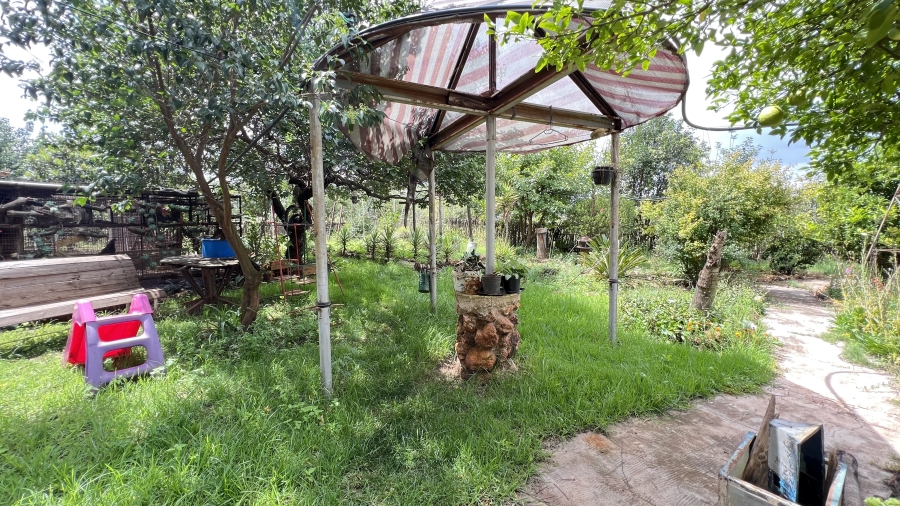 5 Bedroom Property for Sale in Pelzvale A H Gauteng