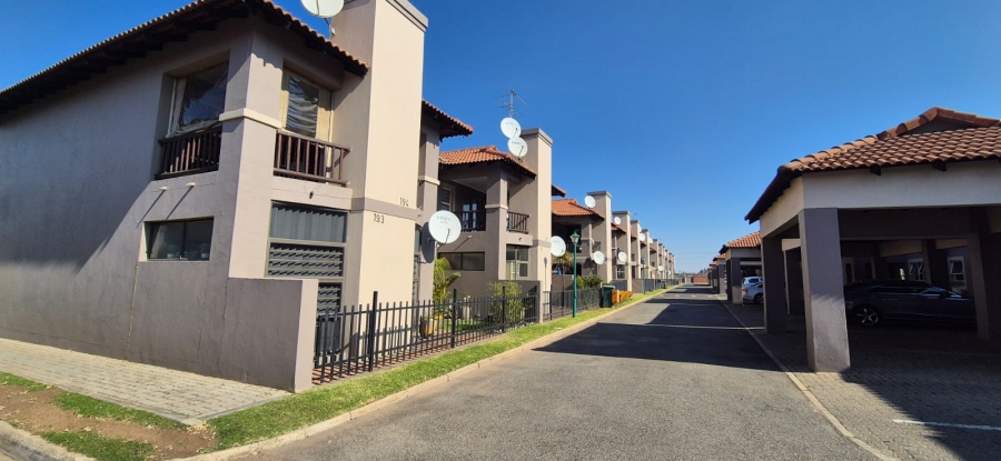 2 Bedroom Property for Sale in Van Dyk Park Gauteng